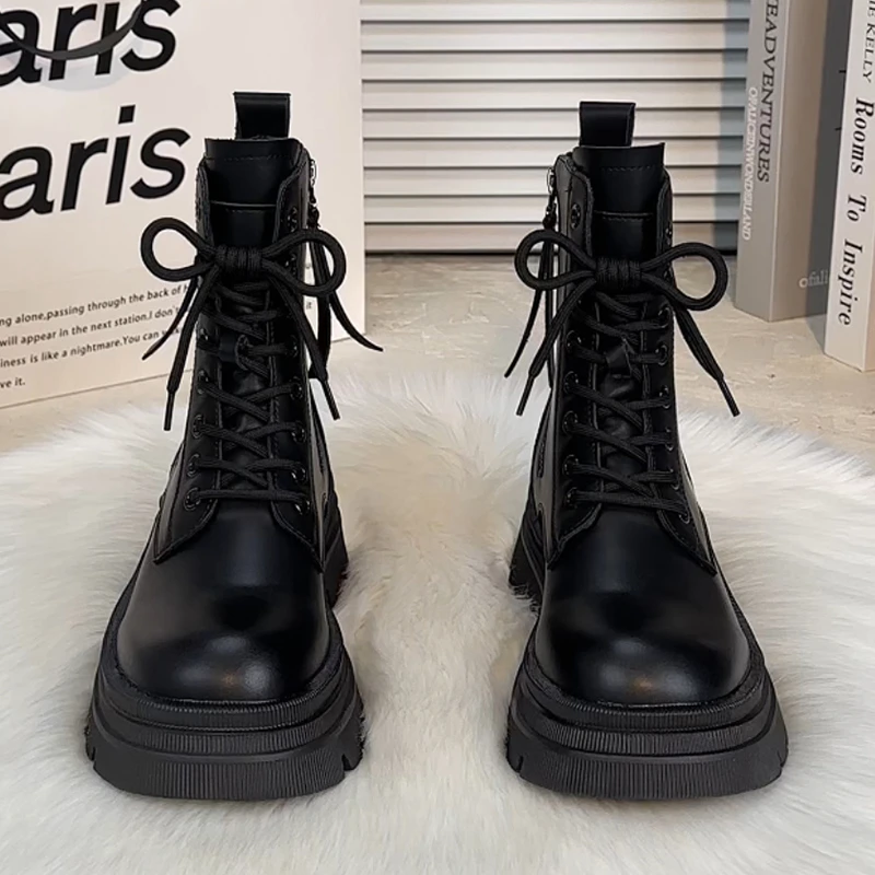 2024年秋季新款马丁靴女士英伦风厚底单靴时尚百搭网红爆款短靴女