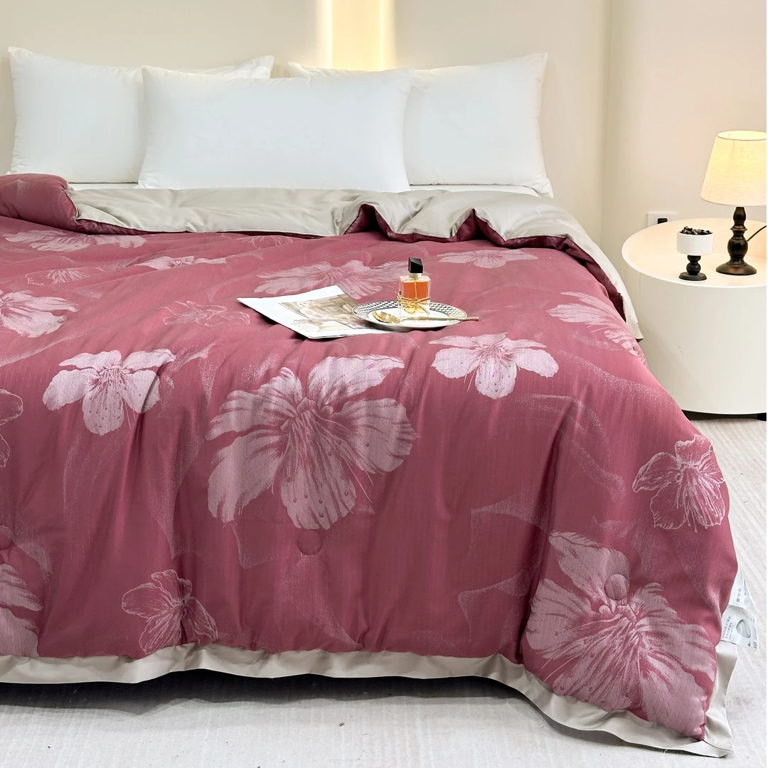 【伊甸园】2.0*2.3M高精密贡缎长绒提花亲肤柔软舒适保暖机洗秋冬被