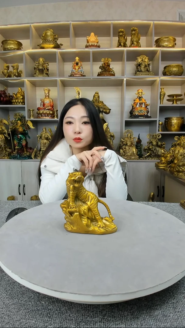 【闪购商品】琉璃手工艺品老虎