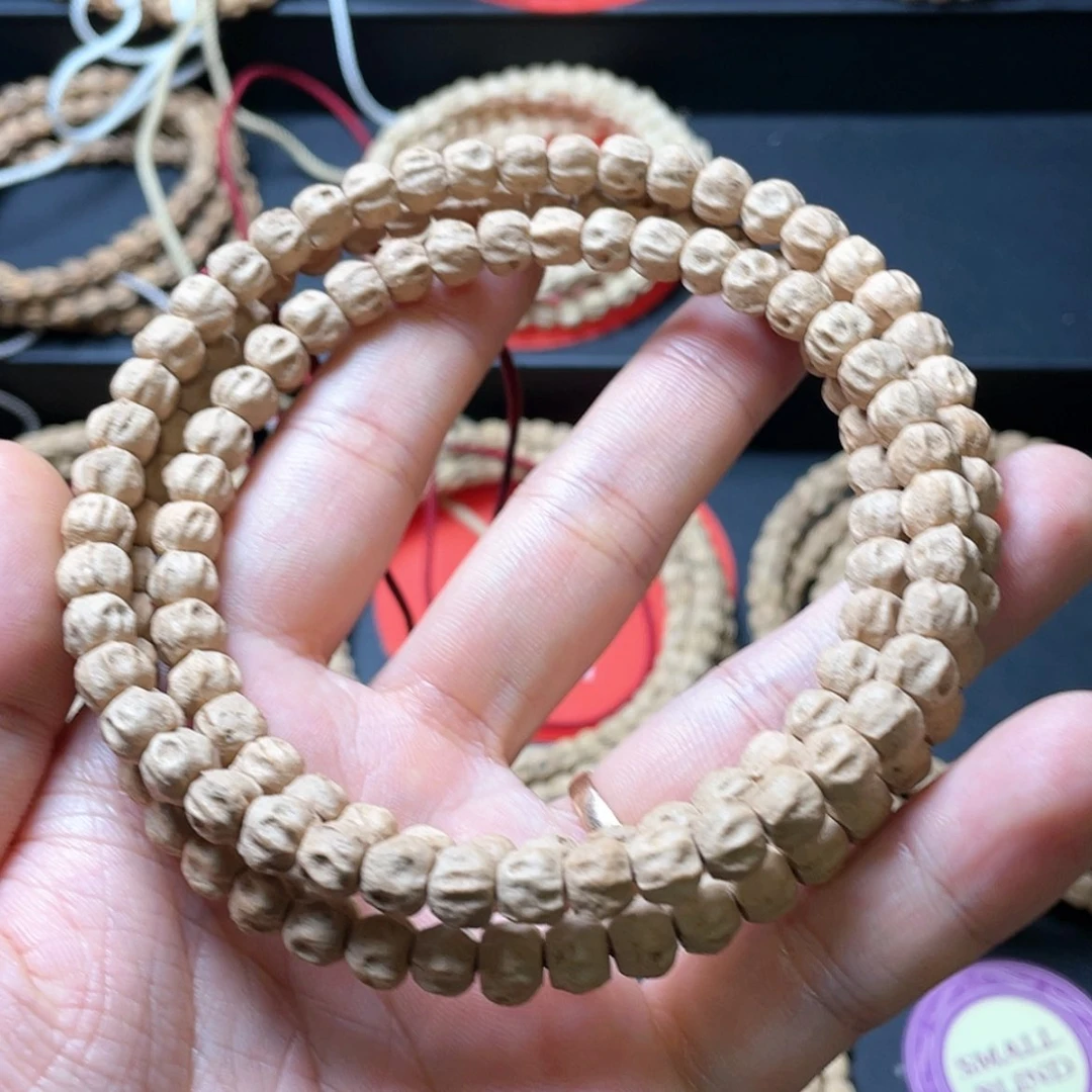 【闪购商品】柏香籽/百香籽吊坠?***滚