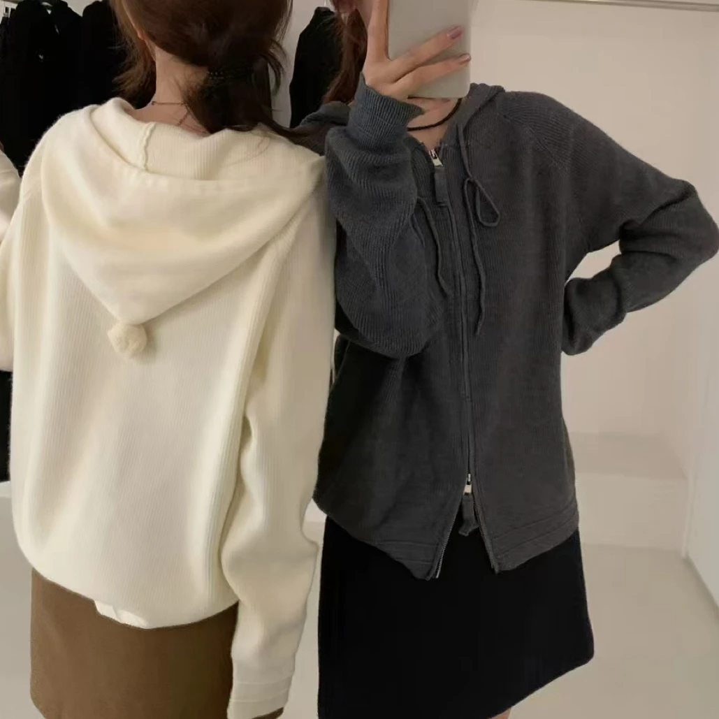 Meiky饼 减龄百搭 可爱毛球连帽双拉链针织开衫 4色