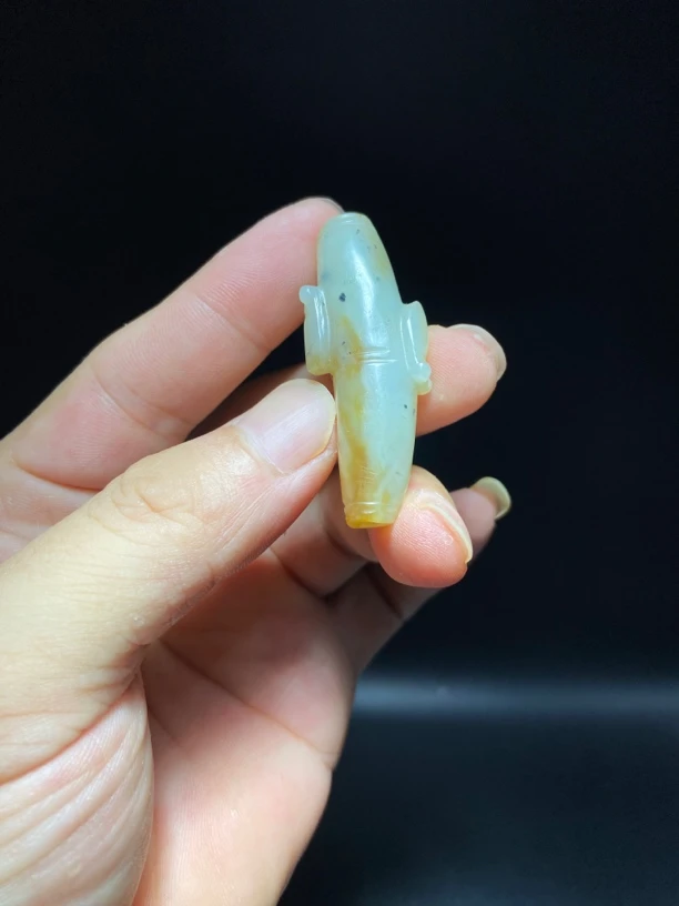 和田青白玉双蝉乐子