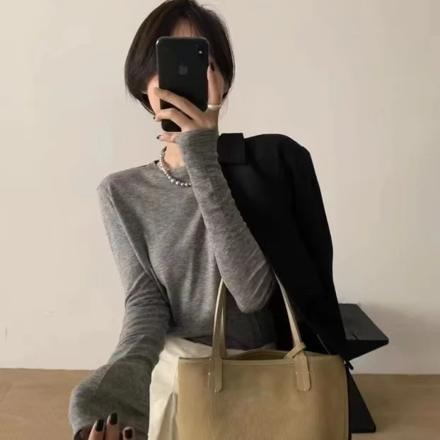 25新款百搭时尚韩系圆领长袖纯色圆领女士打底衫高品质休闲可外穿