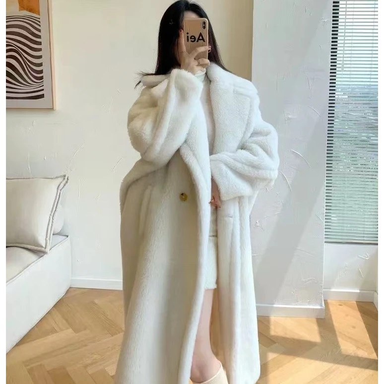 恒伊2024秋冬新款网红泰迪熊大衣廓形羊毛长款气质外套女时尚