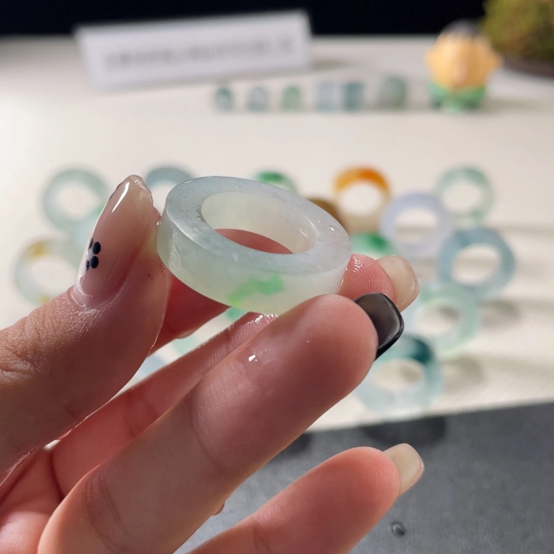 定制翡翠未镶嵌定制