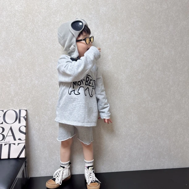 扣号专用～看好拍特价no退no换童装冬季字母印花休闲百搭长袖上衣