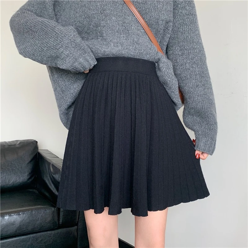 针织半身裙女2025年新款小个子高腰显瘦短款毛线纯色百褶裙a字裙