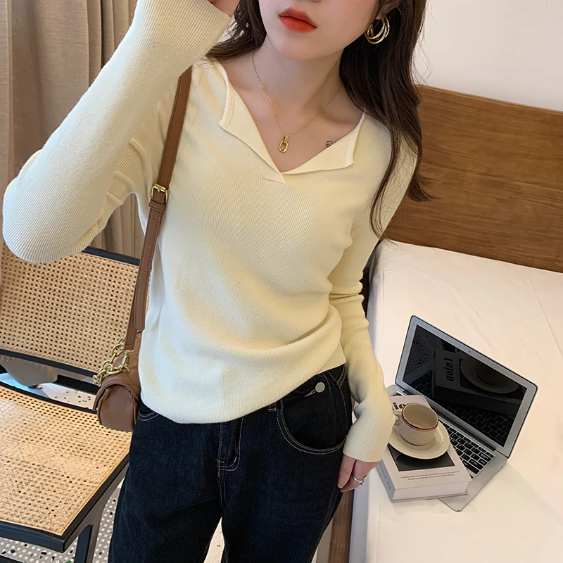 v领打底衫女早秋高级感2024新款针织衫小个子内搭上衣黑色毛衣