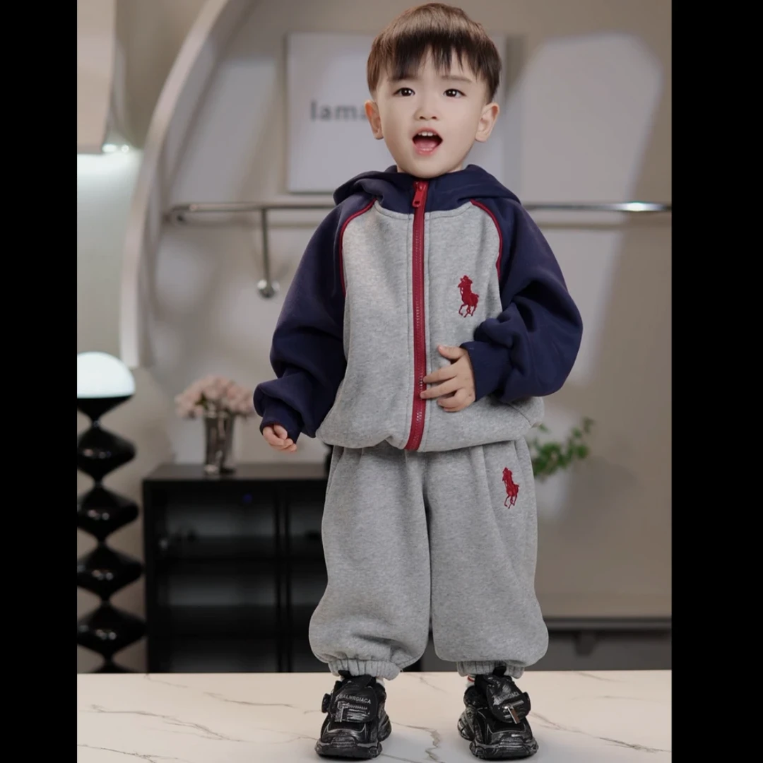 【棉逗熊品牌冬季】男童韩版冬季休闲酷帅时尚男童套装-12130