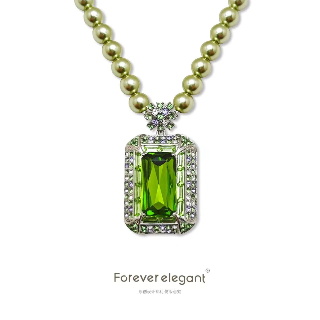 铜合金仿珍珠项链 小众设计师气质大气时尚橄榄绿色项链-雨林秘境