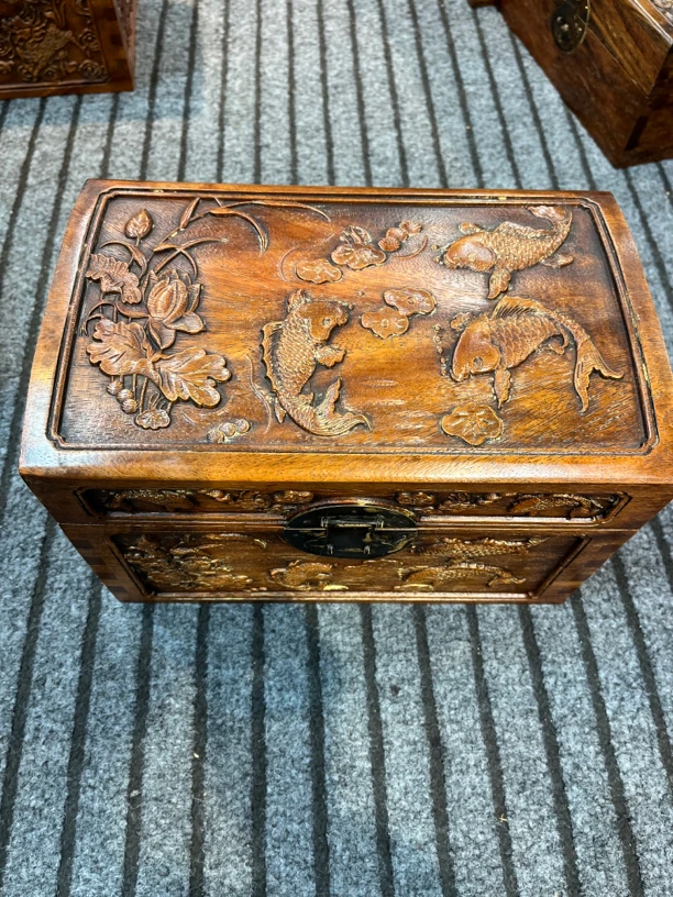 YH精雕百宝箱 长30宽19高19