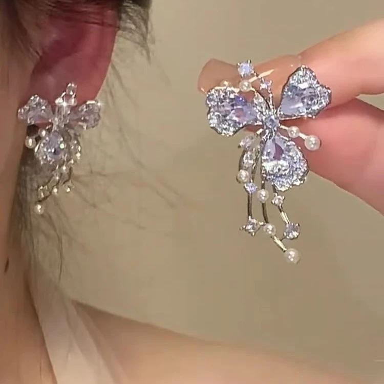 合金耳饰 轻奢高级感满钻花朵耳环女小众设计感耳饰夸张洋气耳钉