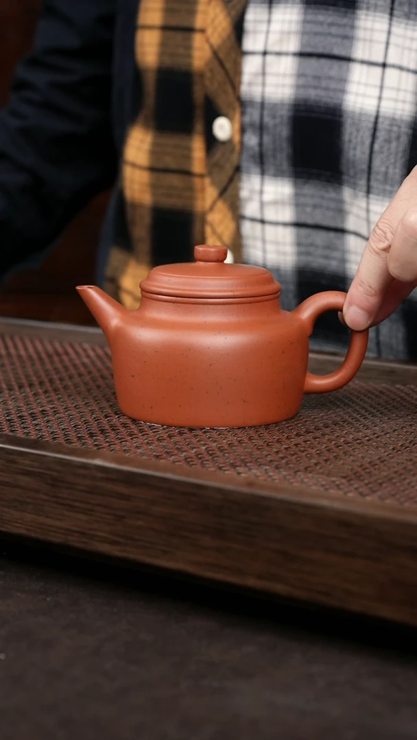 【闪购商品】紫砂茶壶大红泥剑流德中