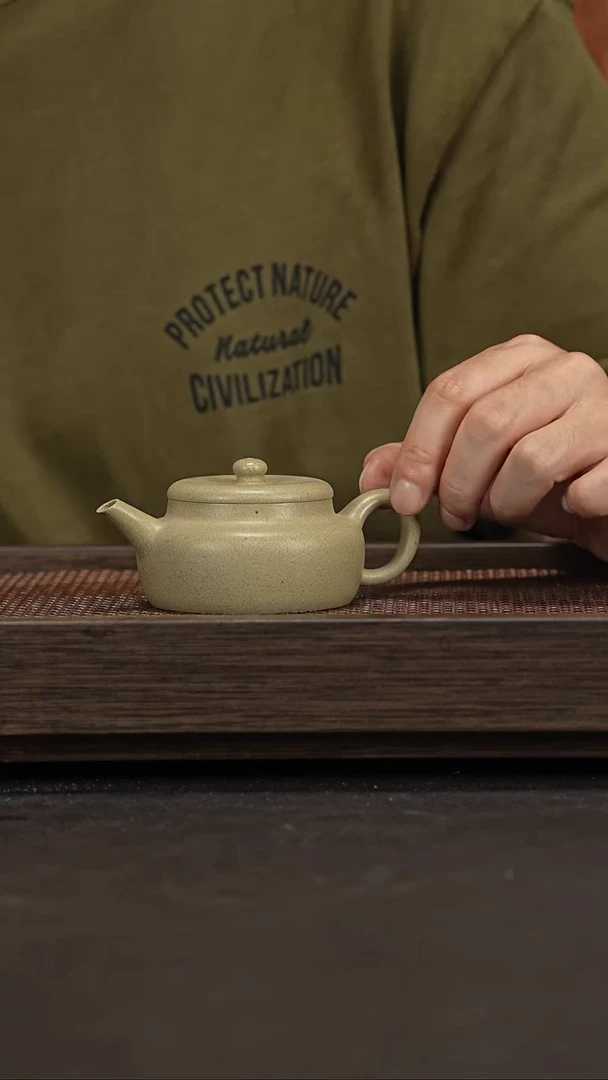 【闪购商品】紫砂茶壶青段纳福