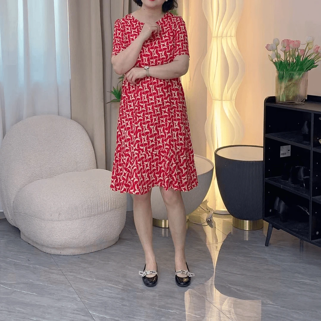 【连衣裙】夏季超气质女显瘦大码百搭圆领夏季韩版休闲收腰