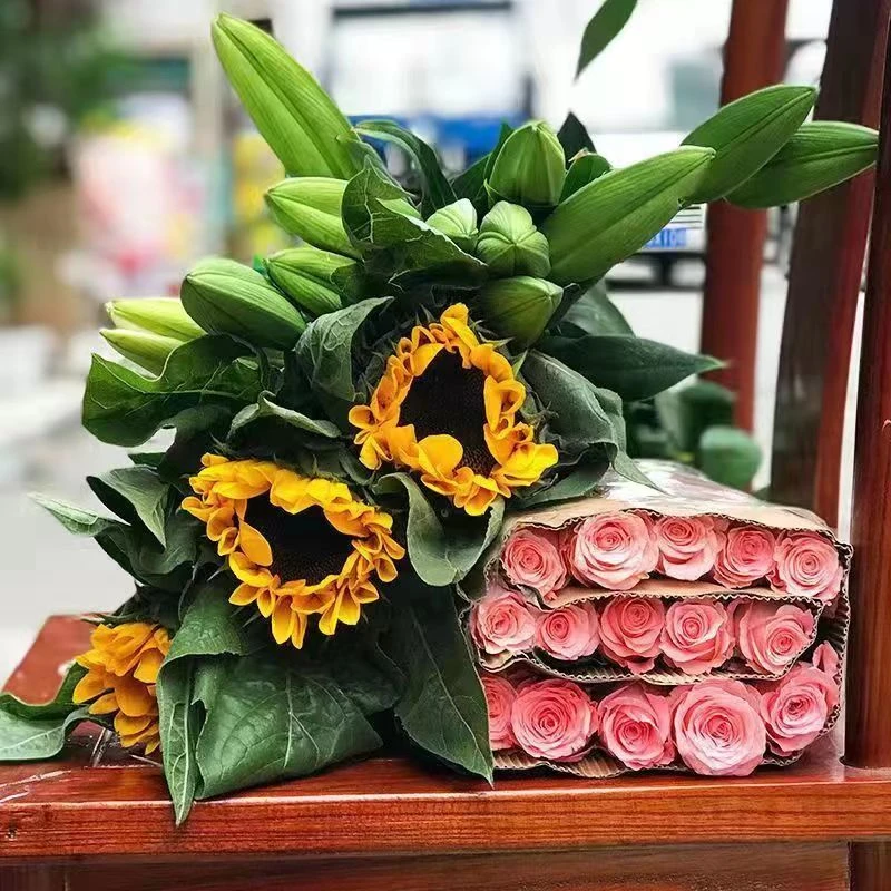 玫瑰百合向日葵组合昆明基地现采直发鲜切花