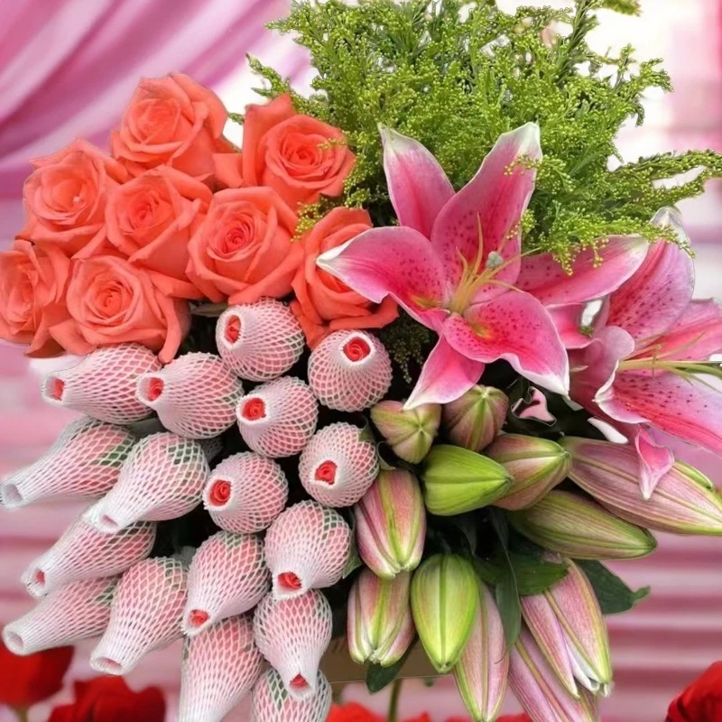玫瑰百合向日葵康乃馨混搭花束