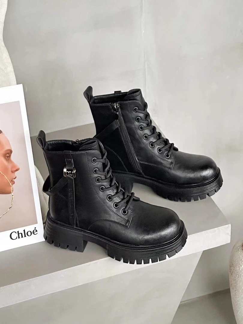 英伦风显脚小厚底系带马丁靴9919-5