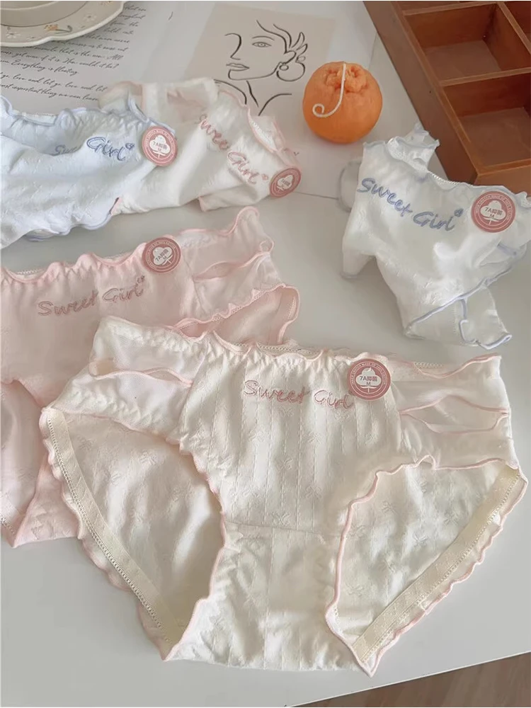 日系7A抗菌内裤女纯棉中腰甜美可爱少女全棉裆透气无痕少女三角裤