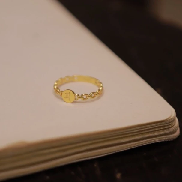 18K金*灵染戒指*C22081602多样性发其一