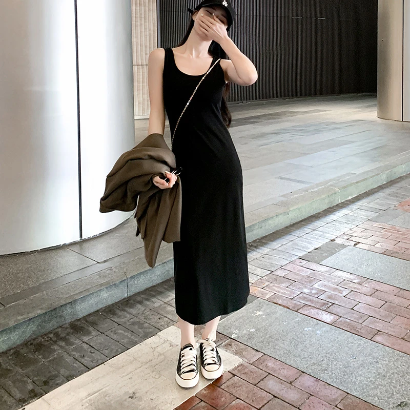 吊带连衣裙女春夏季新款休闲显瘦打底内搭时尚背心裙过膝长裙