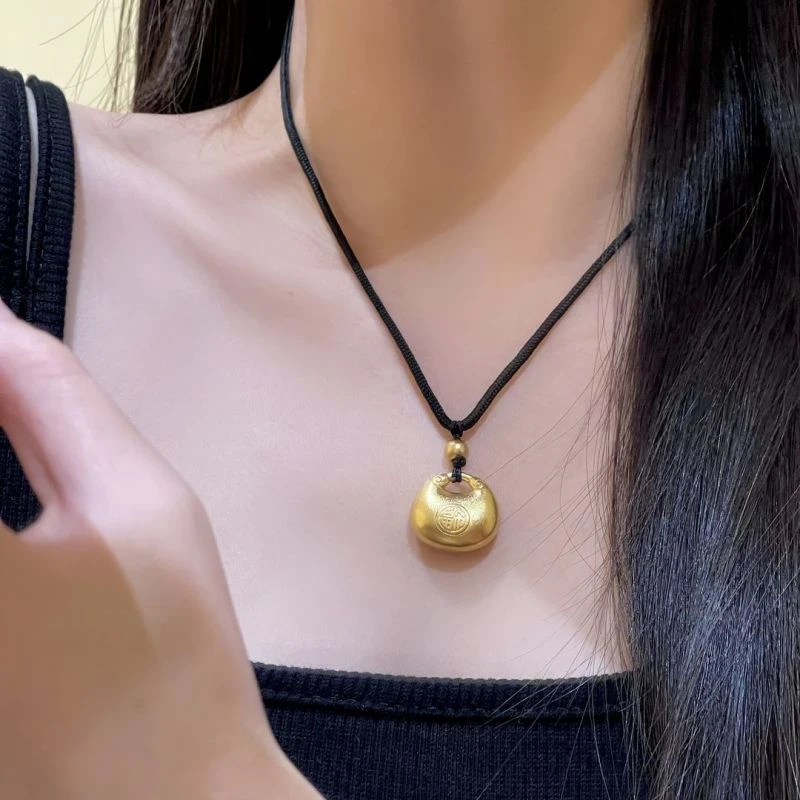 新款爆款胖福小胖福吊坠磨砂新中式锁项链黑绳福字元宝送女友礼物