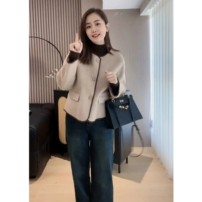 2024新款高级感爆款小个子洋气超好看短款小香风毛呢外套女春秋款