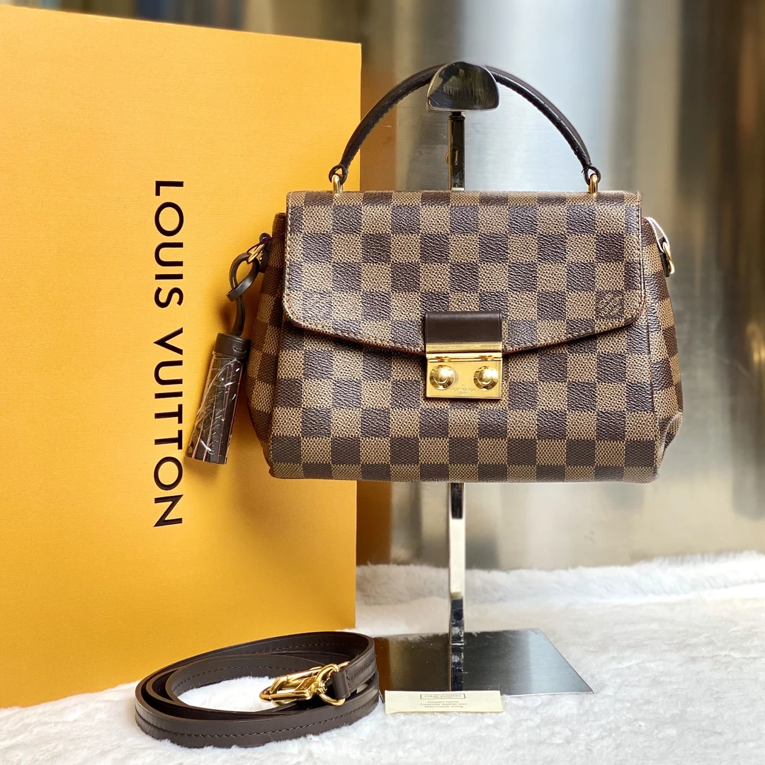 99新 LouisVuitton/路易威登 古有98新LV棋盘格流苏邮差包