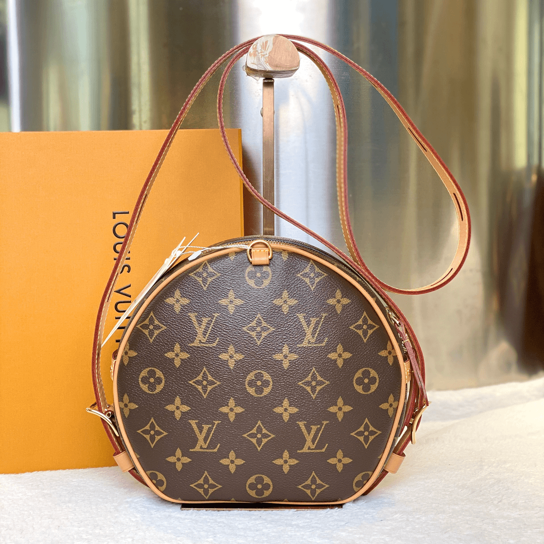 99新 LouisVuitton/路易威登 古有98新LV大圆饼单肩斜挎包2836