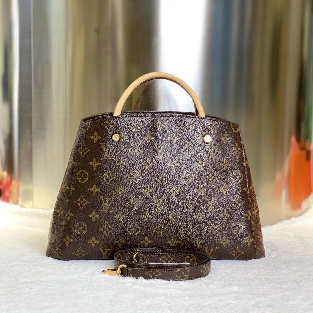 99新 LouisVuitton/路易威登 古有98新LV蒙田中号单肩包