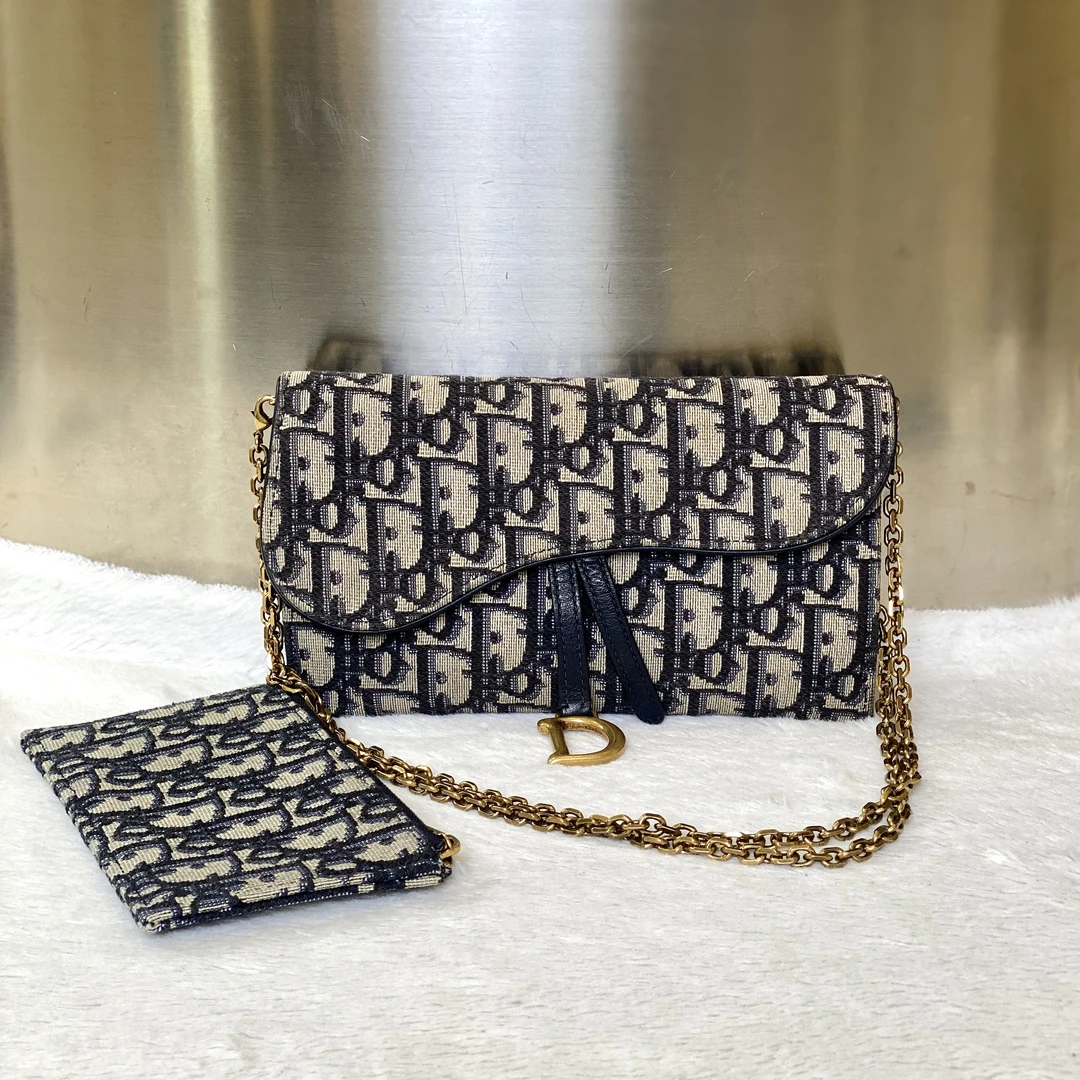 99新 DIOR/迪奥 古有98新迪奥马鞍链条斜挎包4174