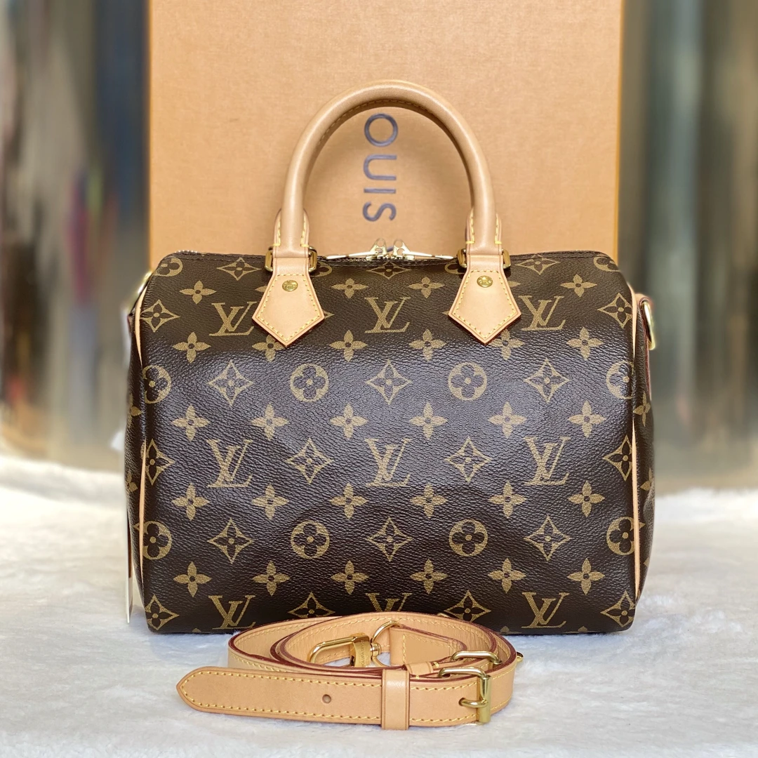 99新 LouisVuitton/路易威登 古有98新LV老花枕头25肩带款斜挎包
