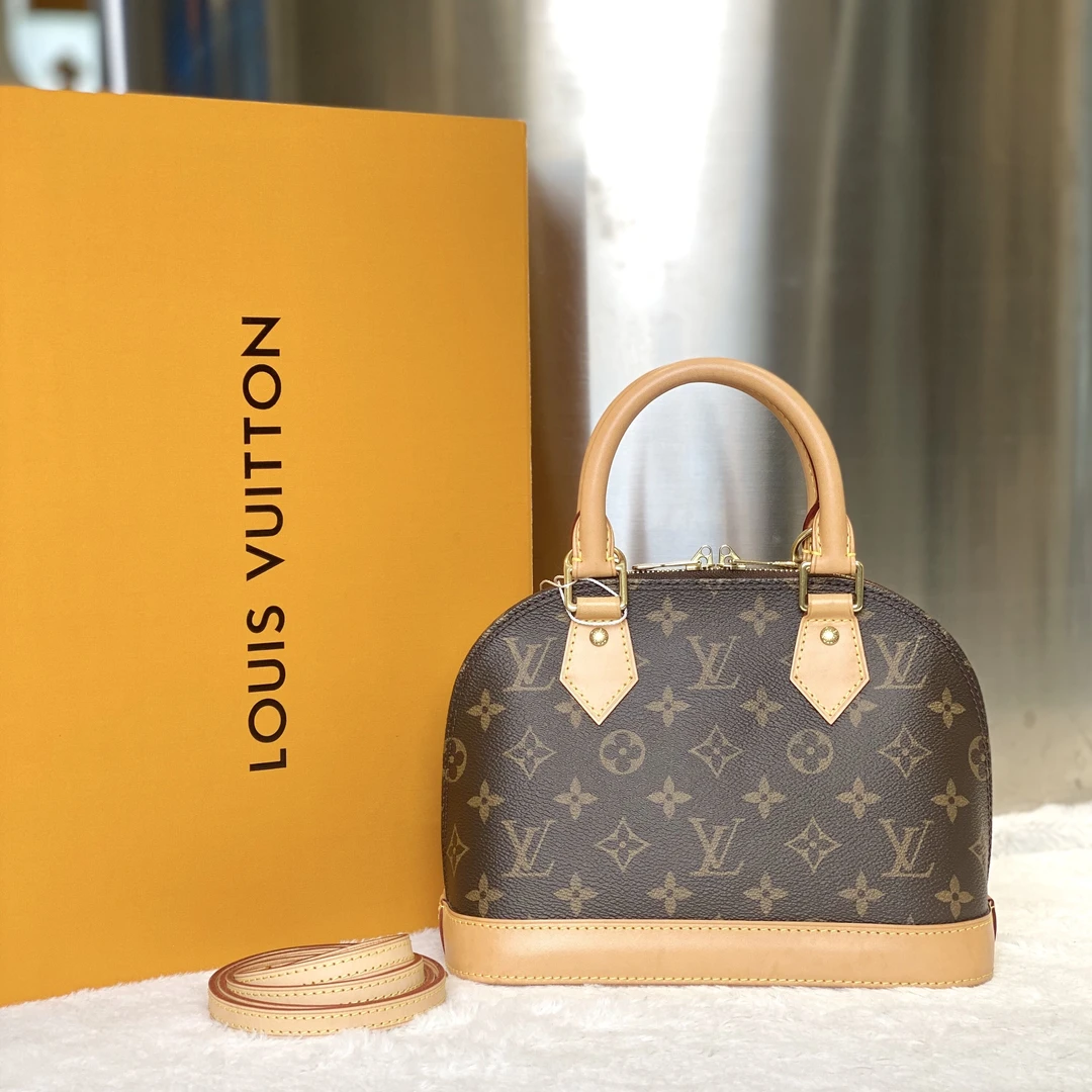 99新 LouisVuitton/路易威登 97新古有LV贝壳包alma bb包8989
