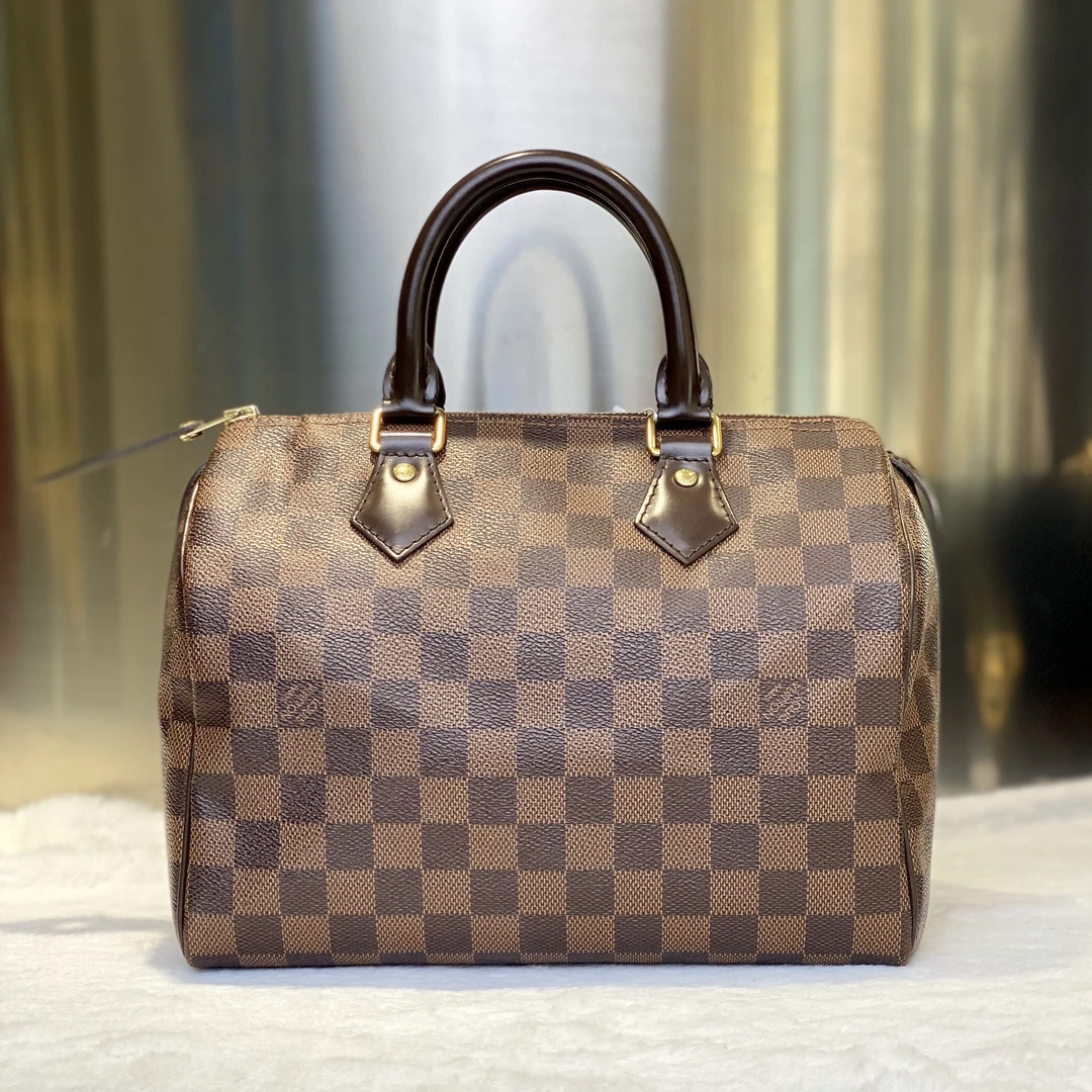99新 LouisVuitton/路易威登 古有98LV棋盘格25枕头包手提款7399