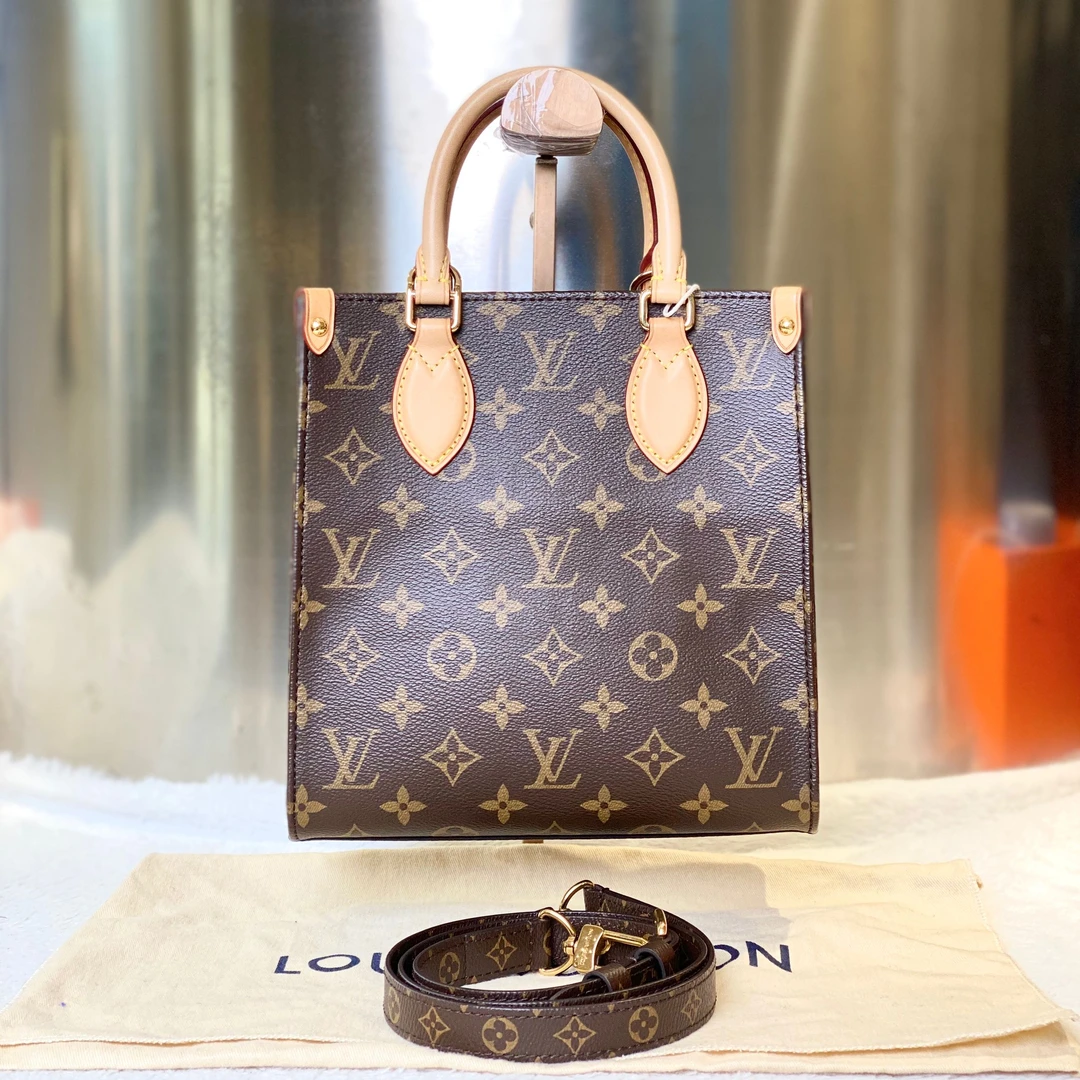 99新 LouisVuitton/路易威登 古有98新LV新款琴谱BB斜挎包4819