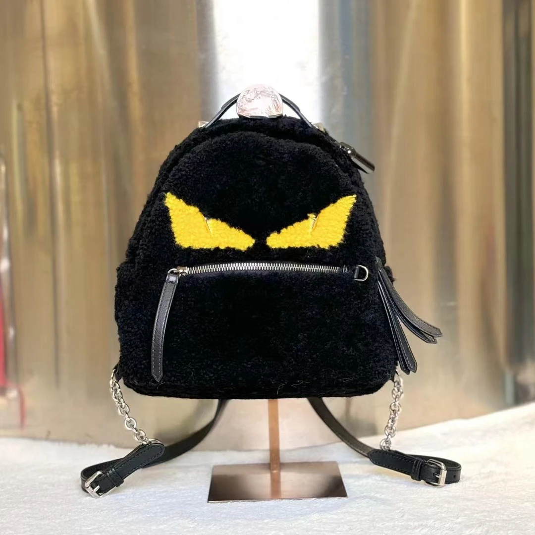 99新 FENDI/芬迪 古有98新芬迪小怪兽双肩包7800