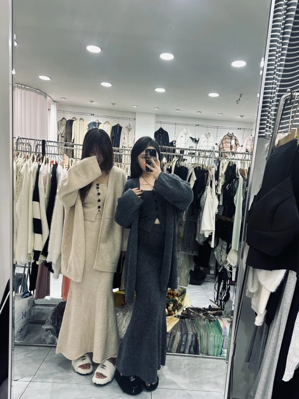 名媛风针织开衫抹胸背心鱼尾半身裙套装