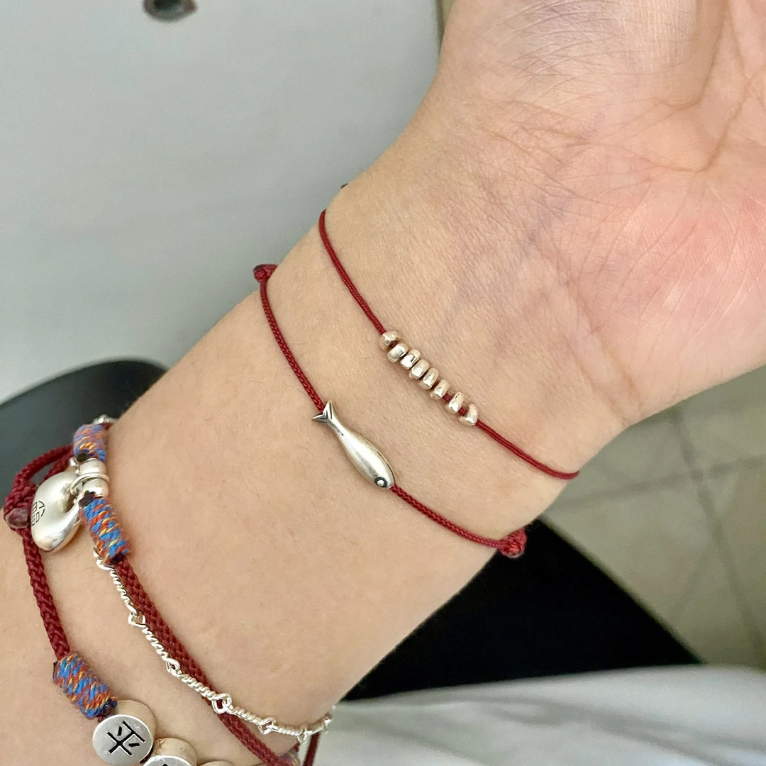 925银手链 新款红绳—叠搭必戴小锦鲤鱼红绳手链抽拉可调节