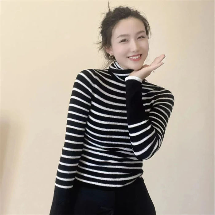 阿玛施AMASS【动感条纹】长袖高领条纹打底针织衫5399673