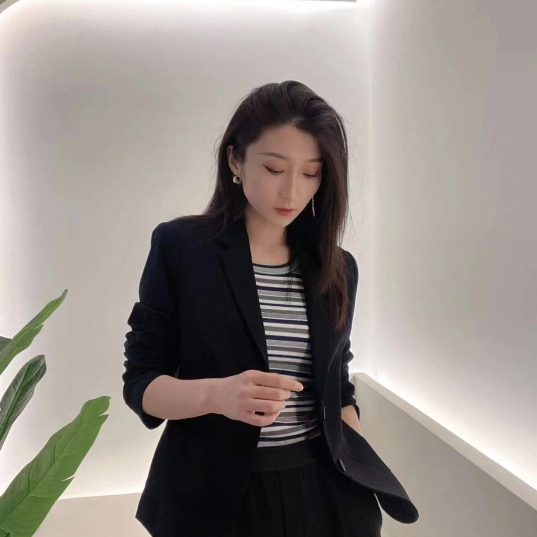 阿玛施AMASS简约时尚翻领职业收腰百搭西装5400808