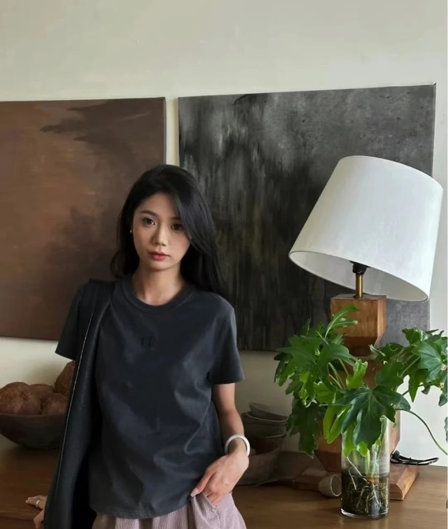 【娜娜活动】 胸口发泡字母 短袖 深灰色