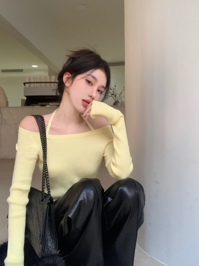 实拍 2024挂脖修身显瘦打底衫长袖一字肩高级感辣妹绝美上衣