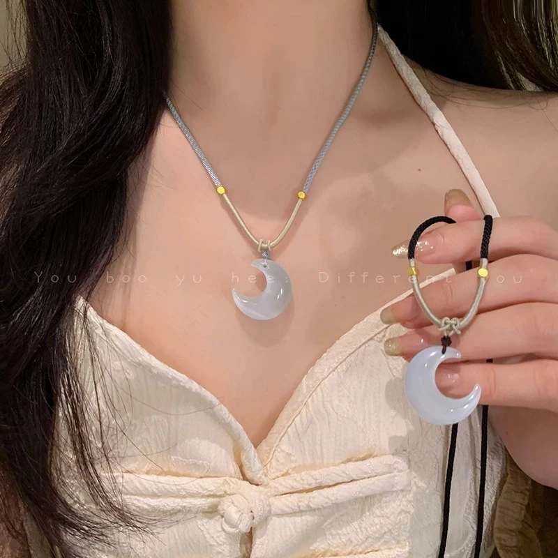 钛钢项链 贩卖月光~月亮编织绳项链女新款配饰长款情侣吊坠锁骨链