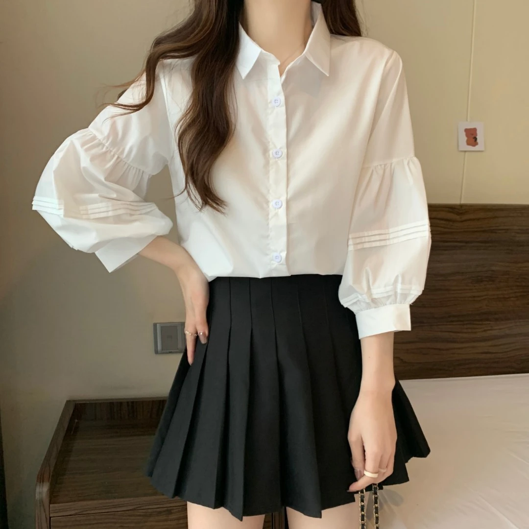 蔻菲图女装2025春新款韩版显瘦气质纯色宽松BF风减龄泡泡袖白衬衫