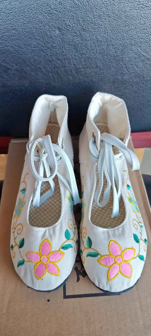 断码福利 老北京布鞋女鞋千层底绣花复古汉服单鞋