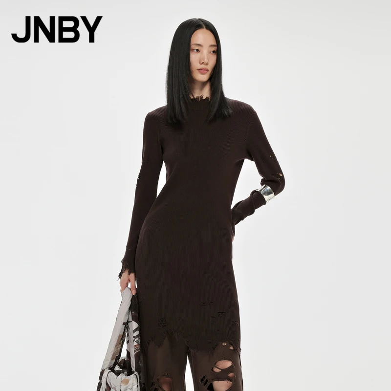 JNBY/江南布衣秋季连衣裙破洞针织修身半高领长袖5M9G10950