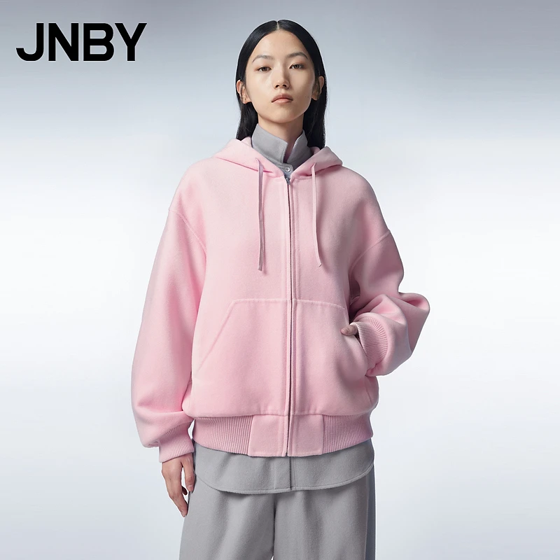 JNBY/江南布衣秋冬毛呢夹克女连帽卫衣式外套简约纯色5N0611820