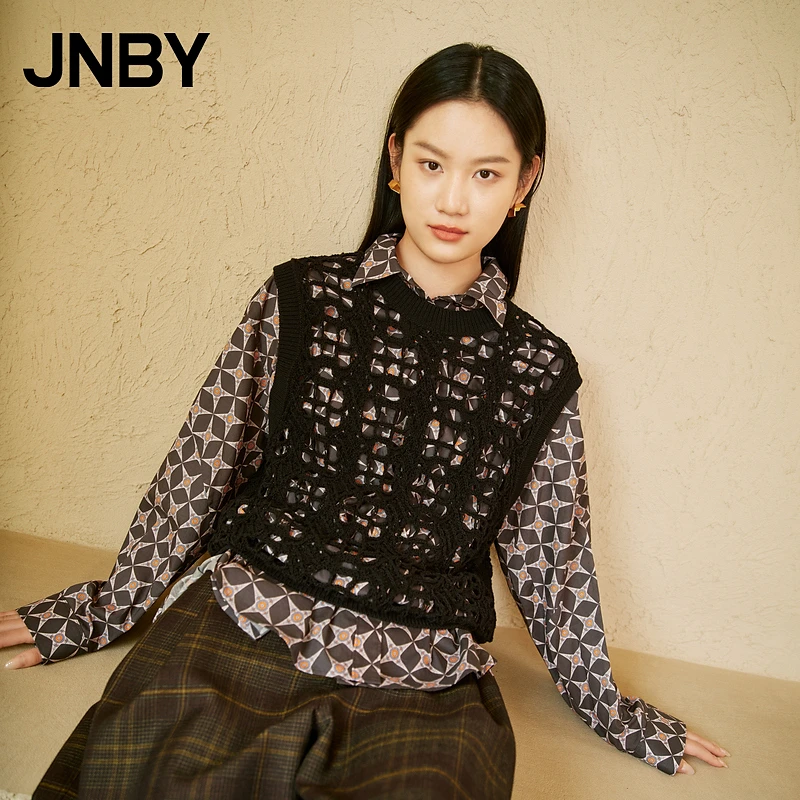 JNBY/江南布衣衬衫女宽松几何图案印花长袖上衣女5N8211980