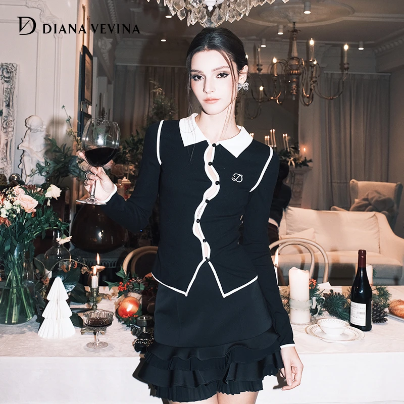 DIANA VEVINA 撞色翻领修身打底衫