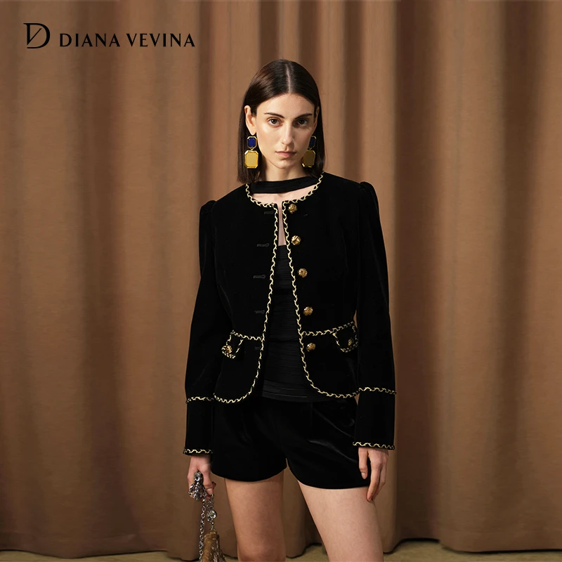 DIANA VEVINA 24秋冬新款 复古丝绒金边织带收腰外套+短裤